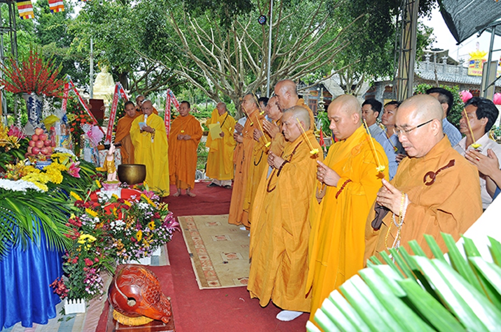 Gia Lai:  Tịnh Xá Ngọc lai Long trọng tổ chức lễ Phật Đản