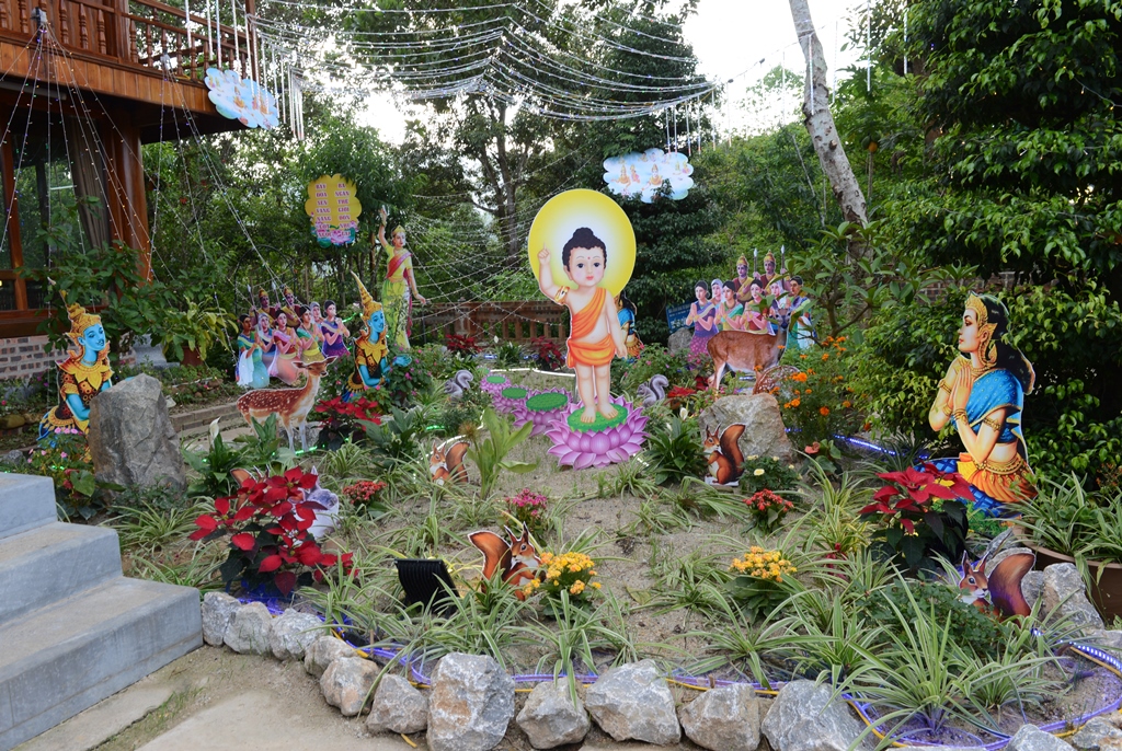 Trang Nghiêm Đại Lễ Phật Đản PL. 2562  Tại Tỉnh Điện Biên