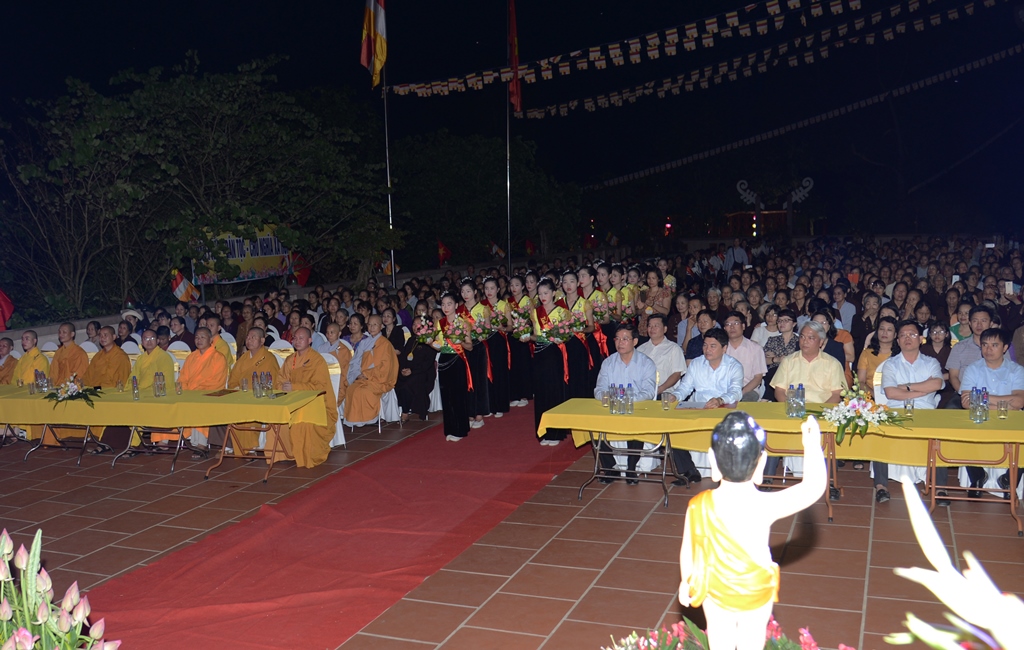 Trang Nghiêm Đại Lễ Phật Đản PL. 2562  Tại Tỉnh Điện Biên
