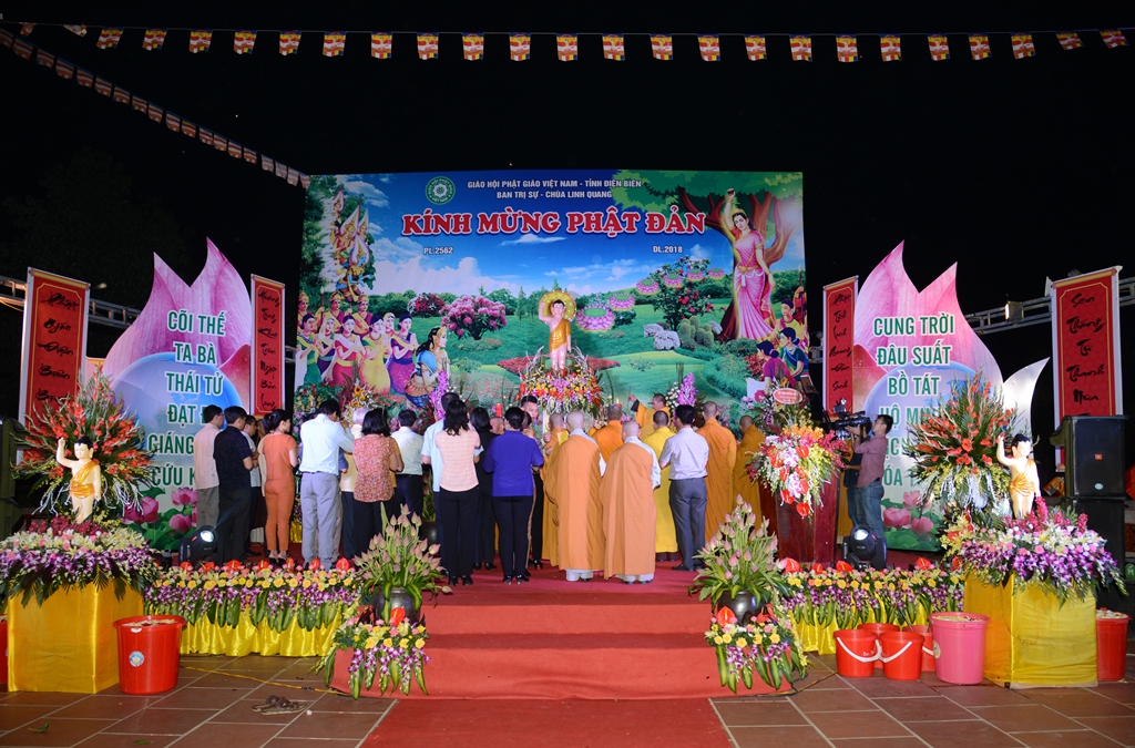 Trang Nghiêm Đại Lễ Phật Đản PL. 2562  Tại Tỉnh Điện Biên