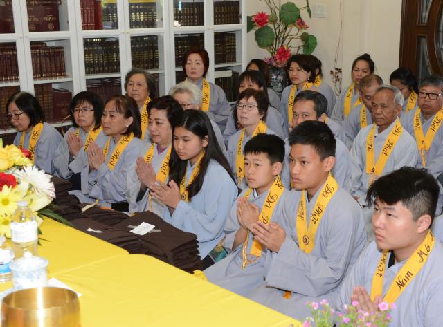 Lễ thọ giới Bồ Tát tại gia tại Quan Âm Tịnh Xá,San Jose,Hoa Kỳ