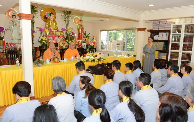 Lễ thọ giới Bồ Tát tại gia tại Quan Âm Tịnh Xá,San Jose,Hoa Kỳ