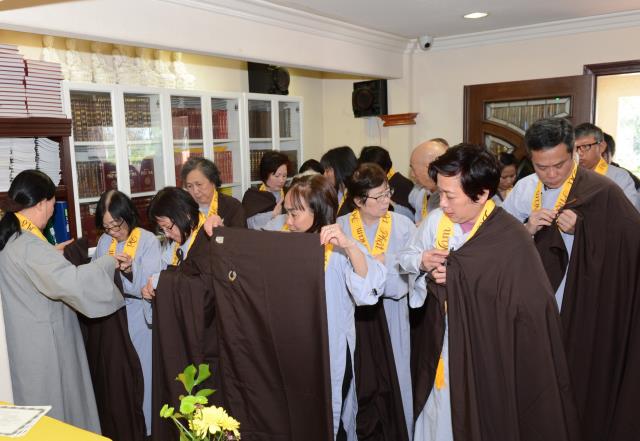 Lễ thọ giới Bồ Tát tại gia tại Quan Âm Tịnh Xá,San Jose,Hoa Kỳ