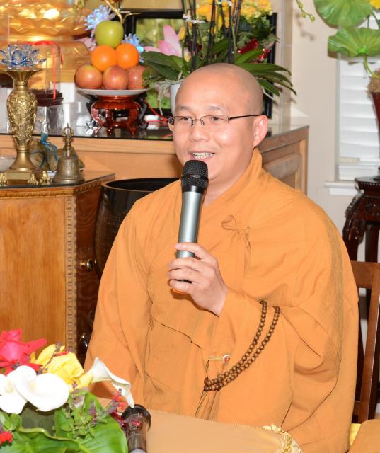 Phái đoàn hoằng pháp Châu Âu đến thăm và giảng pháp tại chùa Thanh Lương Sacramento