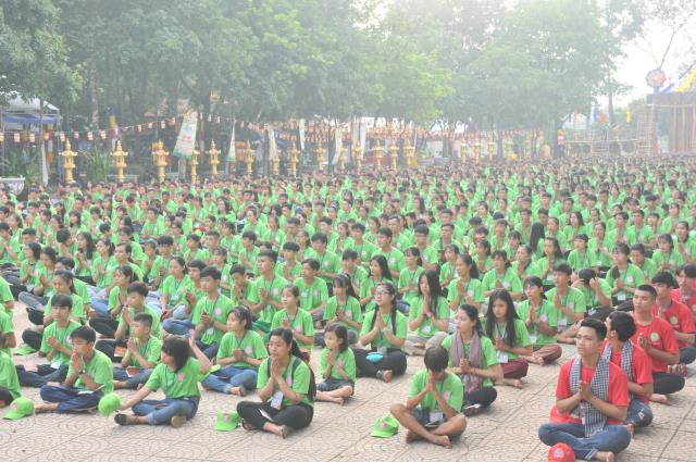 Linh Thiêng Lời Kinh Cầu - Hội Trại Tuổi Trẻ &amp; Phật Giáo 12, 2018