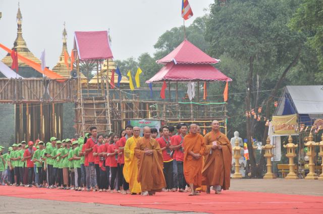 Linh Thiêng Lời Kinh Cầu - Hội Trại Tuổi Trẻ &amp; Phật Giáo 12, 2018