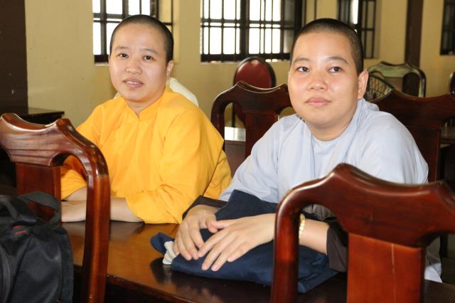 Chùm ảnh: Trường TCPH Bình Dương Thuyết trình giáo lý đón mừng ngày Phật Đản sinh.