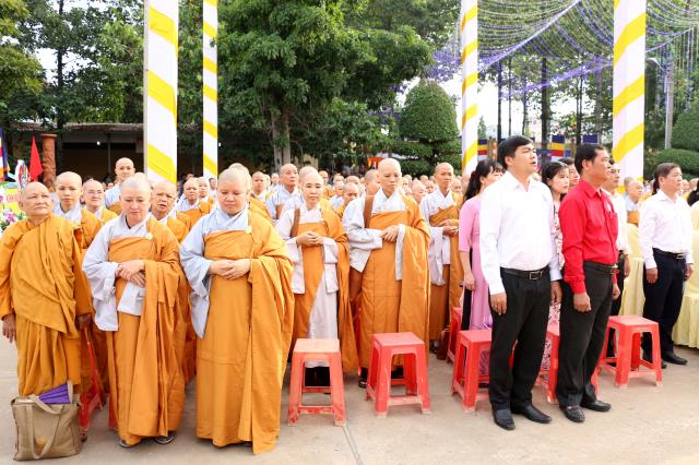 PG Bình Dương: Chào mừng Đại lễ Phật đản PL.2562 – DL.2018