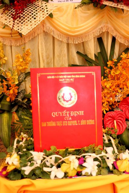 Bình Dương: Đặt đá xây dựng và bổ nhiệm Viện Chủ, Trụ trì chùa Phổ Hiền.