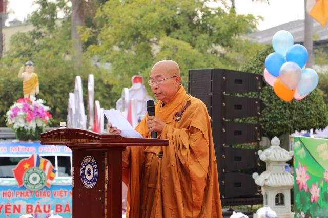 PG Bình Dương: Chào mừng Đại lễ Phật đản PL.2562 – DL.2018