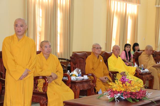 Tỉnh Ủy tỉnh Bình Dương chúc mừng đại lễ Phật Đản Ban trị sự GHPGVN tỉnh