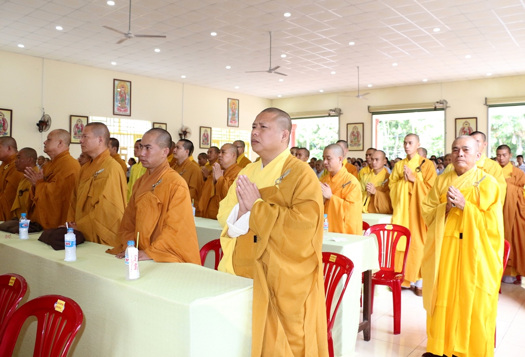 Bình Dương: Đại lễ Phật Đản của BTS GHPGVN thị xã Bến Cát