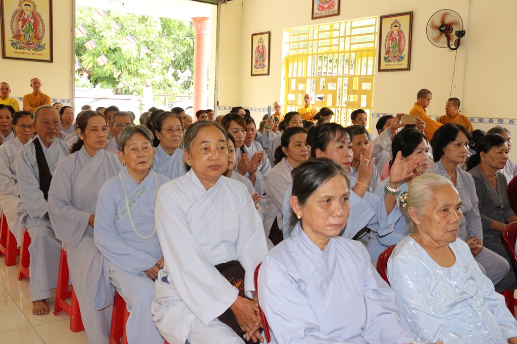 Bình Dương: Đại lễ Phật Đản của BTS GHPGVN thị xã Bến Cát
