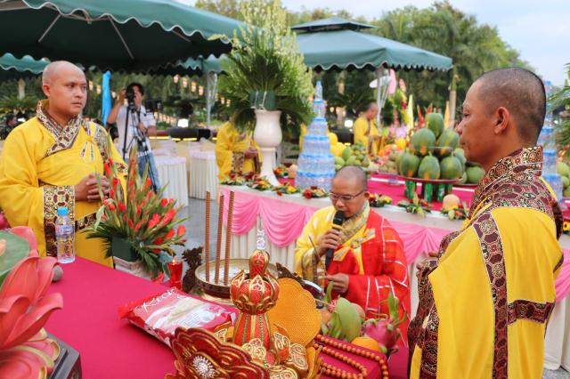 Đại Lễ Trai Đàn Chẩn Tế Cầu Siêu Tiết Thanh Minh.