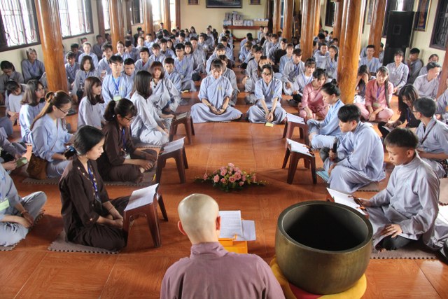 Thái Bình: Gần 200 bạn trẻ tham dự khóa tu “Chắp cánh Như Lai”