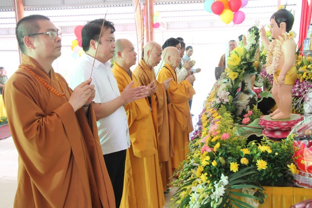 Thái Bình:  Phật giáo huyện Vũ Thư tổ chức Đại lễ Phật đản