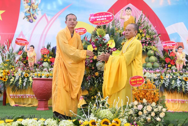 Thái Bình: Phật giáo huyện Thái Thụy mừng Đại lễ Phật đản