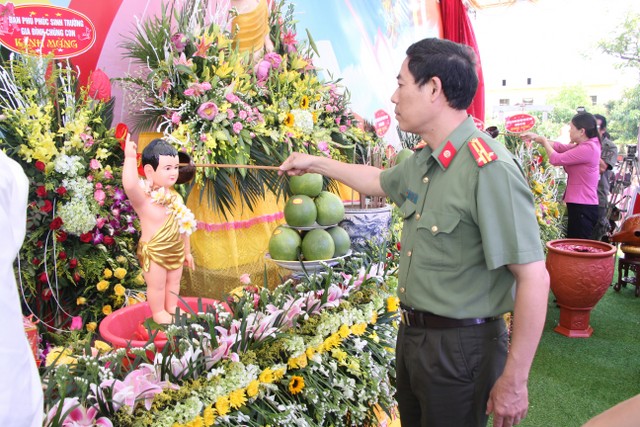 Thái Bình: Phật giáo huyện Thái Thụy mừng Đại lễ Phật đản
