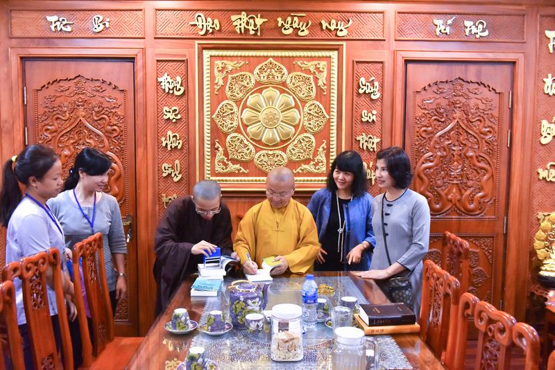 Buổi tọa đàm “Sống như nhân duyên” ra mắt sách của TT. Thích Nhật Từ