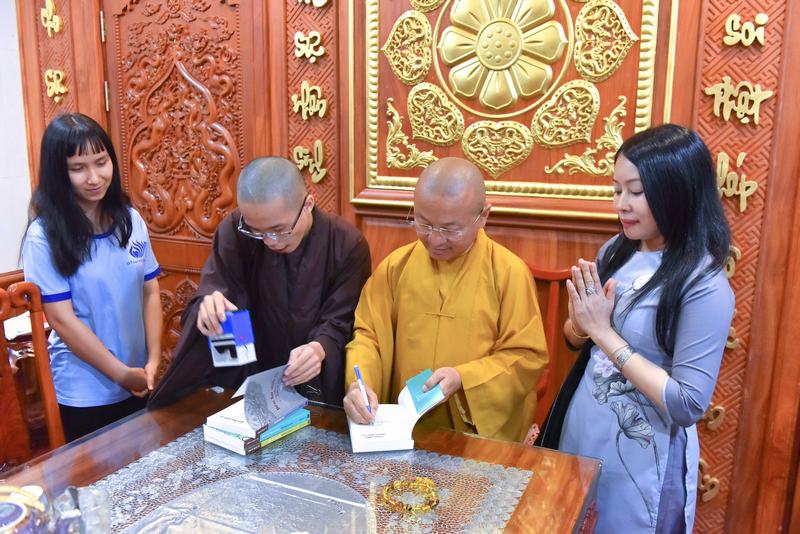 Buổi tọa đàm “Sống như nhân duyên” ra mắt sách của TT. Thích Nhật Từ