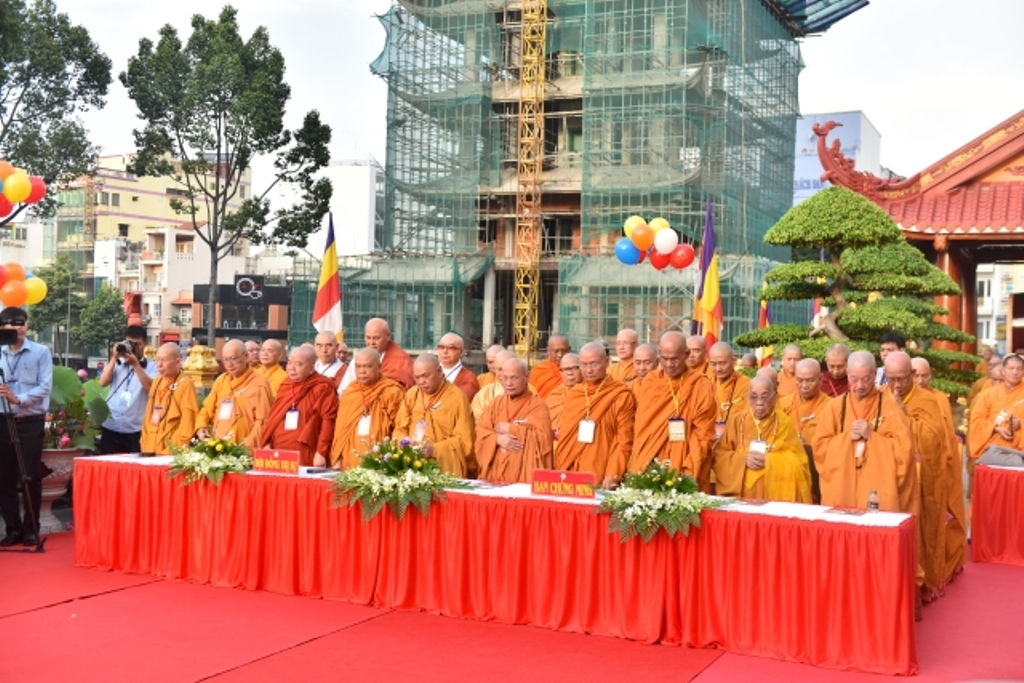 TP. HCM: Long trọng Đại lễ Phật đản PL. 2562 tại Việt Nam Quốc Tự
