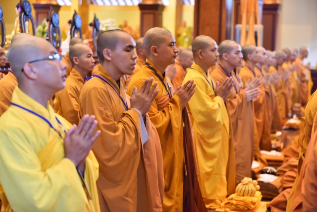 Đại giới đàn Trí Tịnh: Lễ truyền giới Tỳ-kheo tại giới trường Việt Nam Quốc Tự