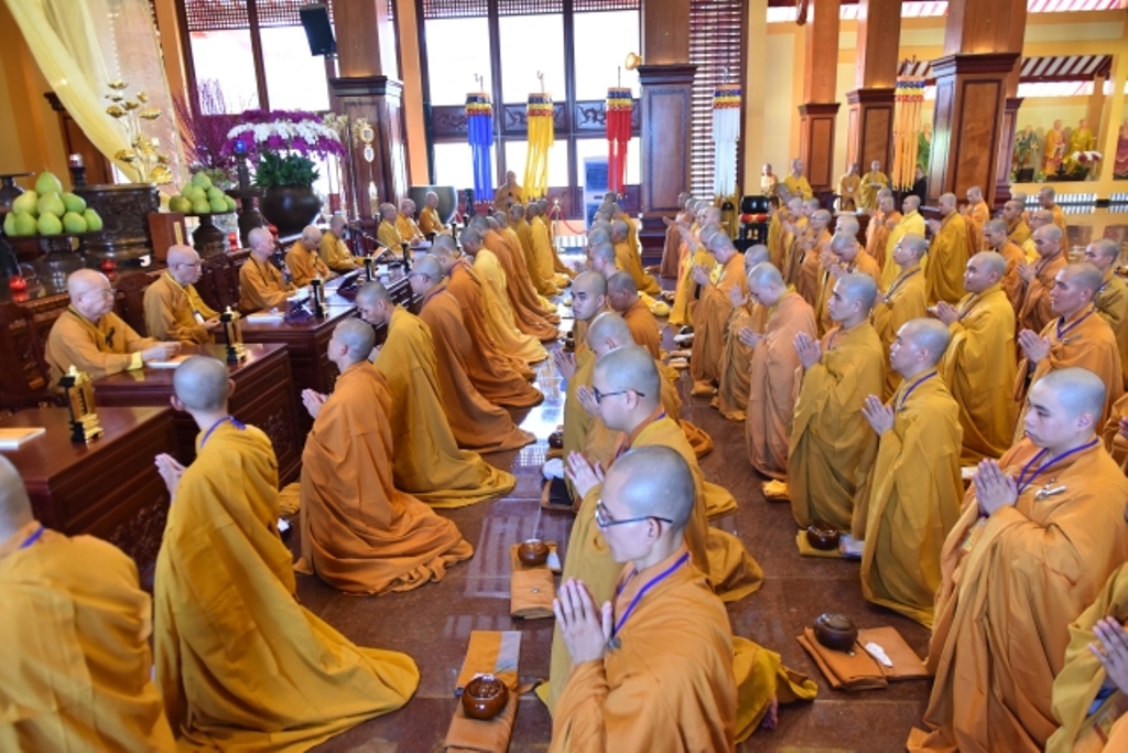 Đại giới đàn Trí Tịnh: Lễ truyền giới Tỳ-kheo tại giới trường Việt Nam Quốc Tự