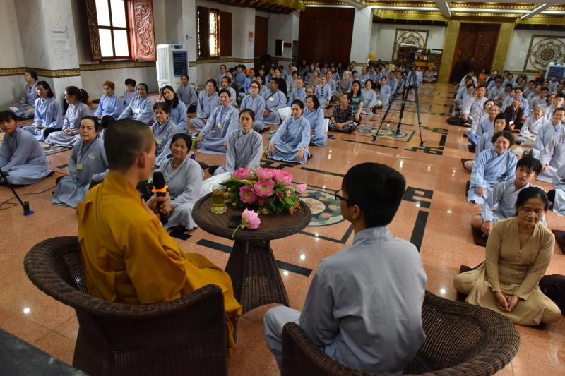 Chùa Giác Ngộ: Khóa tu Ngày An Lạc và Khóa tu Tuổi Trẻ Hướng Phật (10/06/2018)