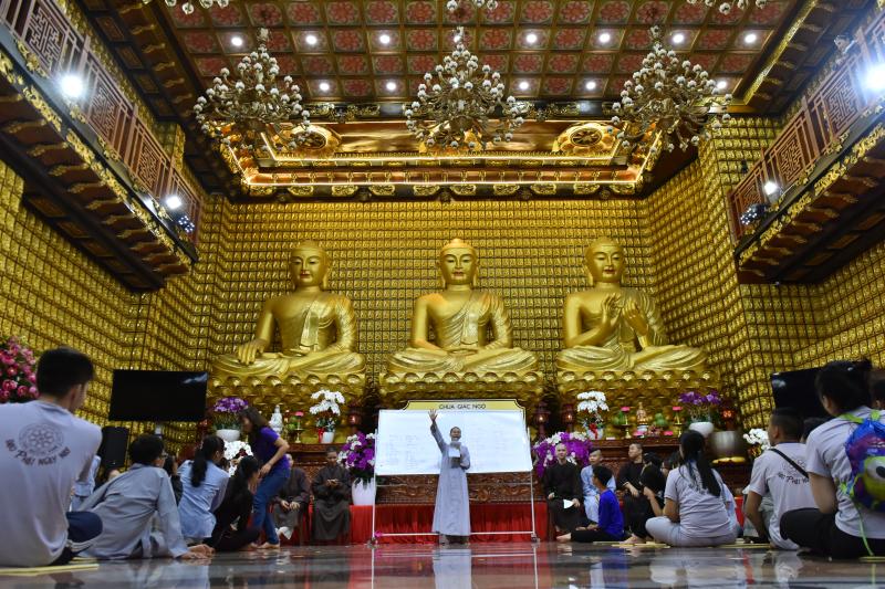 Chùa Giác Ngộ: Khóa tu Ngày An Lạc và Khóa tu Tuổi Trẻ Hướng Phật (10/06/2018)