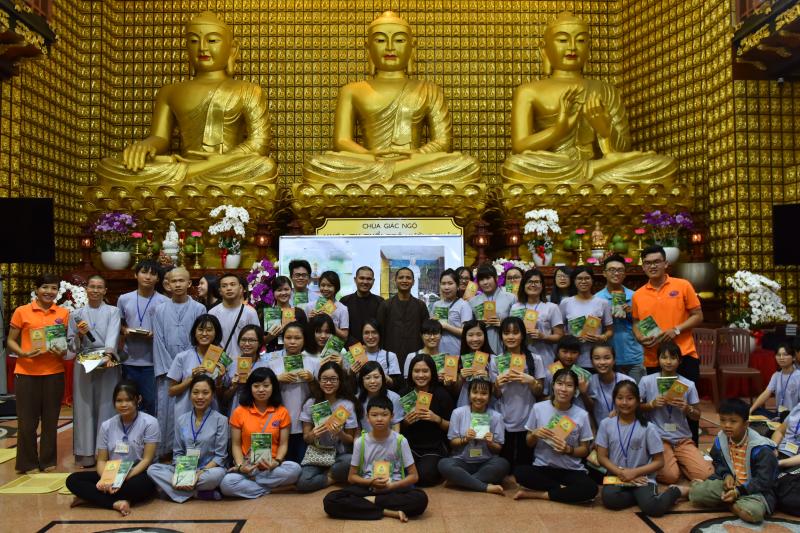 Chùa Giác Ngộ: Khóa tu Ngày An Lạc và Khóa tu Tuổi Trẻ Hướng Phật (10/06/2018)