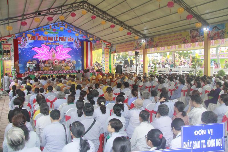 Đồng Tháp: Trang nghiêm kính mừng Phật Đản PL. 2562