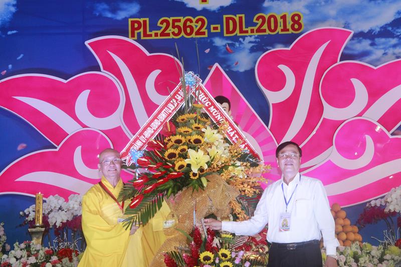 Đồng Tháp: Trang nghiêm kính mừng Phật Đản PL. 2562