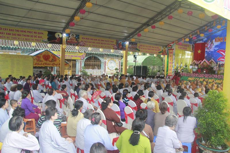 Đồng Tháp: Trang nghiêm kính mừng Phật Đản PL. 2562
