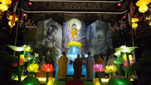 Chùa Đức Hòa khai kinh Khánh đản