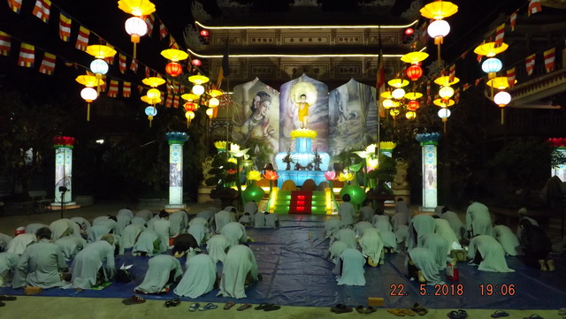 Chùa Đức Hòa khai kinh Khánh đản