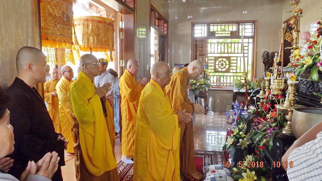 Đại lễ cầu siêu bạt độ và chẩn tế tại chùa Hưng Long