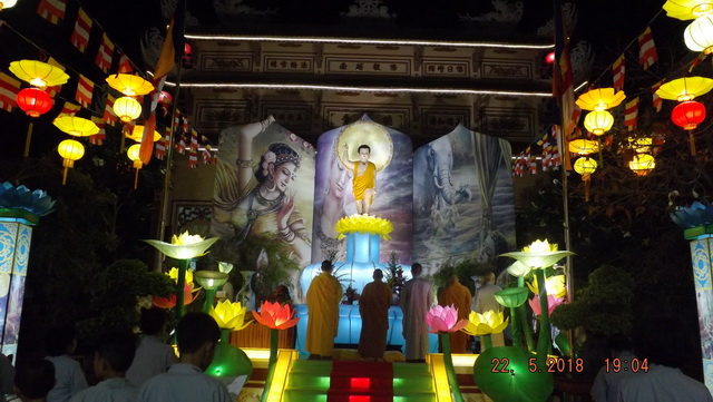 Chùa Đức Hòa khai kinh Khánh đản