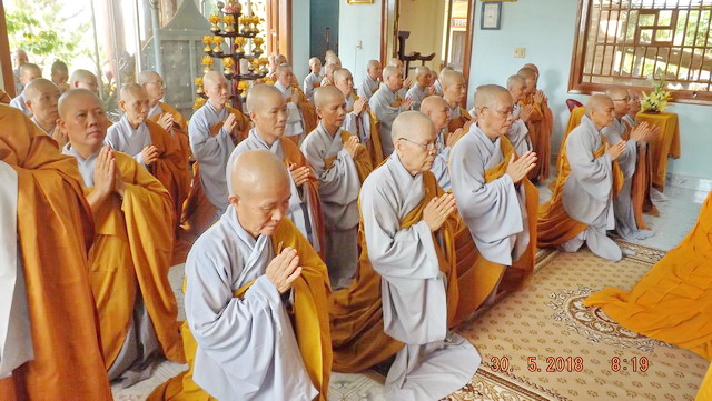 Phật giáo thị xã Ninh Hòa tác pháp an cư