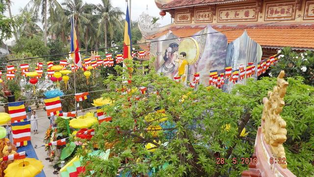 Phật giáo thị xã Ninh Hòa tổ chức Đại lễ Phật đản