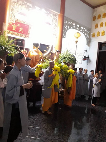 Trang nghiêm lễ Tắm Phật tại Tổ đình Sắc tứ Thiên Bửu và chùa Phước Lễ