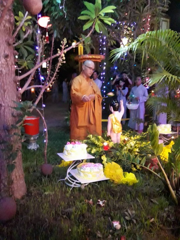 Trang nghiêm lễ Tắm Phật tại Tổ đình Sắc tứ Thiên Bửu và chùa Phước Lễ