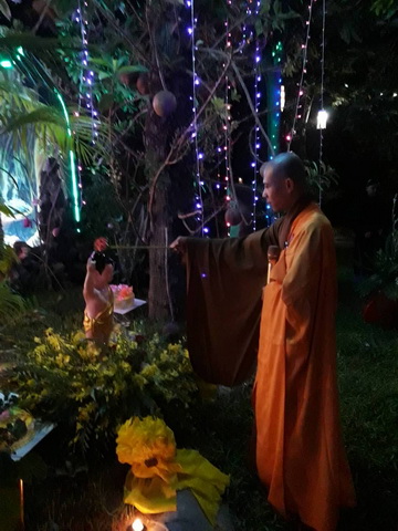 Trang nghiêm lễ Tắm Phật tại Tổ đình Sắc tứ Thiên Bửu và chùa Phước Lễ