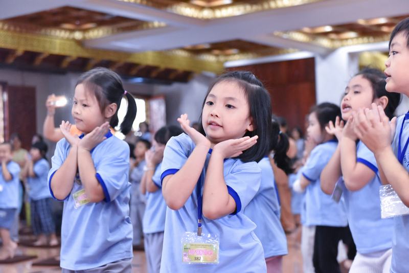 Khóa tu ‘’Búp sen từ bi’’ lần thứ 12 Chùa Giác Ngộ, ngày 14-4-2018