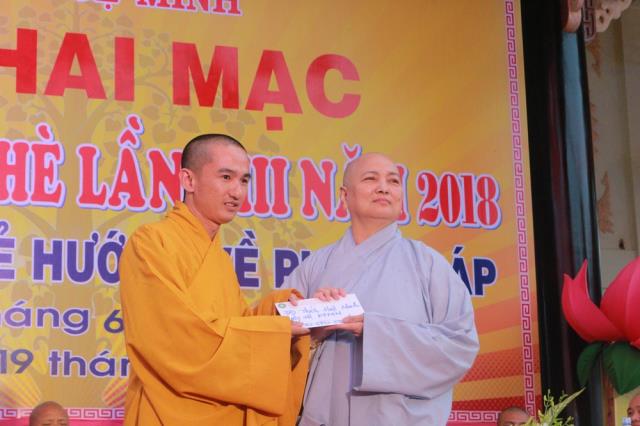 Hân hoan ngày tu học đầu tiên - Khóa tu mùa hè lần VIII tại chùa Huệ Minh
