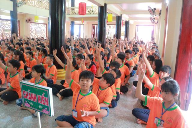 Hân hoan ngày tu học đầu tiên - Khóa tu mùa hè lần VIII tại chùa Huệ Minh