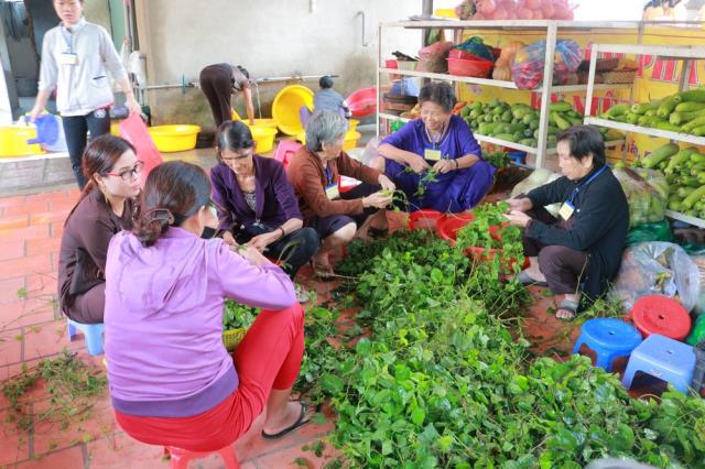 Hỷ lạc với ngày tu thứ hai - Khóa tu mùa hè chùa Huệ Minh