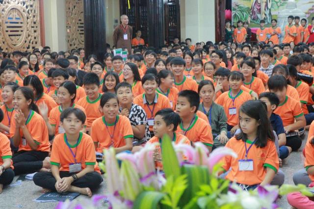 Hỷ lạc với ngày tu thứ hai - Khóa tu mùa hè chùa Huệ Minh