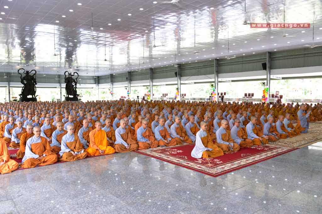 TP. HCM: Lễ mãn hạ tại cơ sở 2 Học viện Phật giáo VN