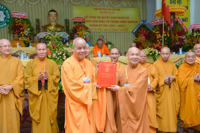 Ban hướng dẫn Phật tử T.Ư ra mắt nhân sự NK 8 (2017 – 2022)