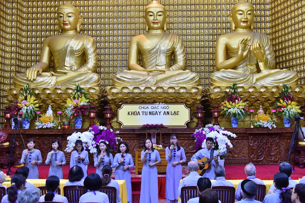 Chùa Giác Ngộ: Khoá tu Ngày An Lạc &amp; Tuổi Trẻ Hướng Phật - lần thứ 47 (24/06/2018) Vấn đáp Phật pháp - TT. Thích Nhật Từ